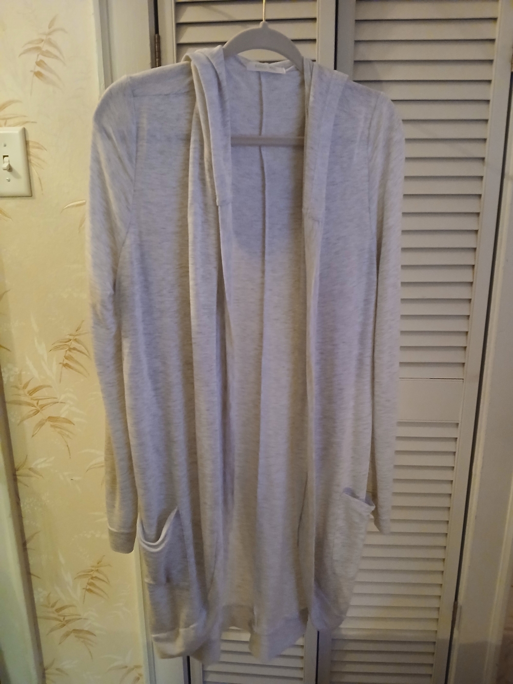 Light Gray Women’s Open-Front Hooded Cardigan